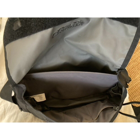 Timbuk2 Bag "Chrisley Knows Best" Cast & Crew Gift, New, Collectible, VG - Picture 11 of 11